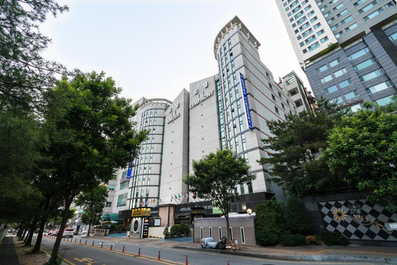 Symphony Hotel Σουγόν Εξωτερικό φωτογραφία