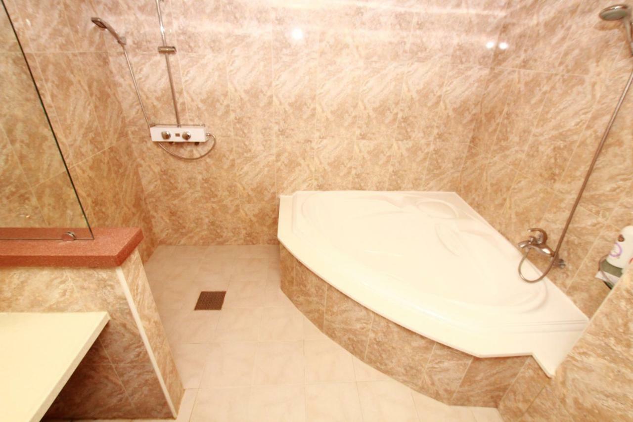 Symphony Hotel Σουγόν Εξωτερικό φωτογραφία
