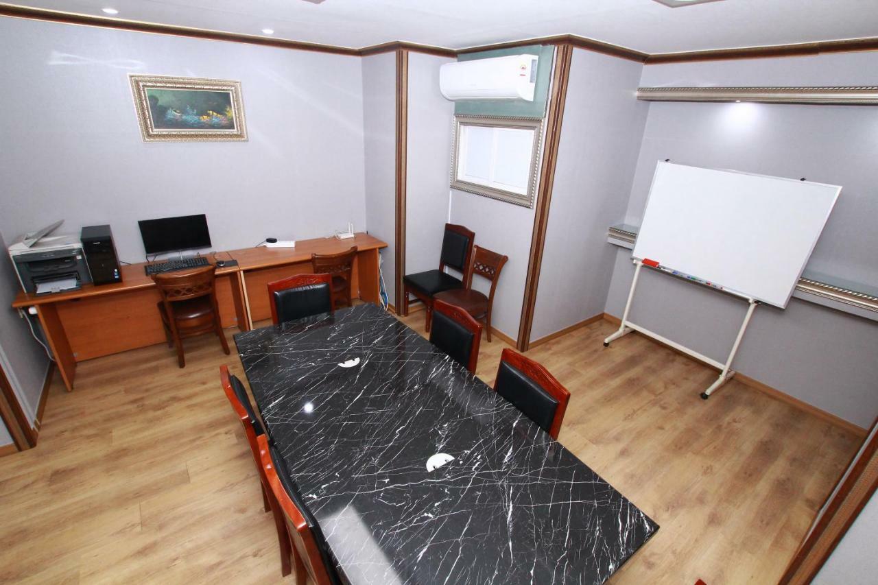 Symphony Hotel Σουγόν Εξωτερικό φωτογραφία