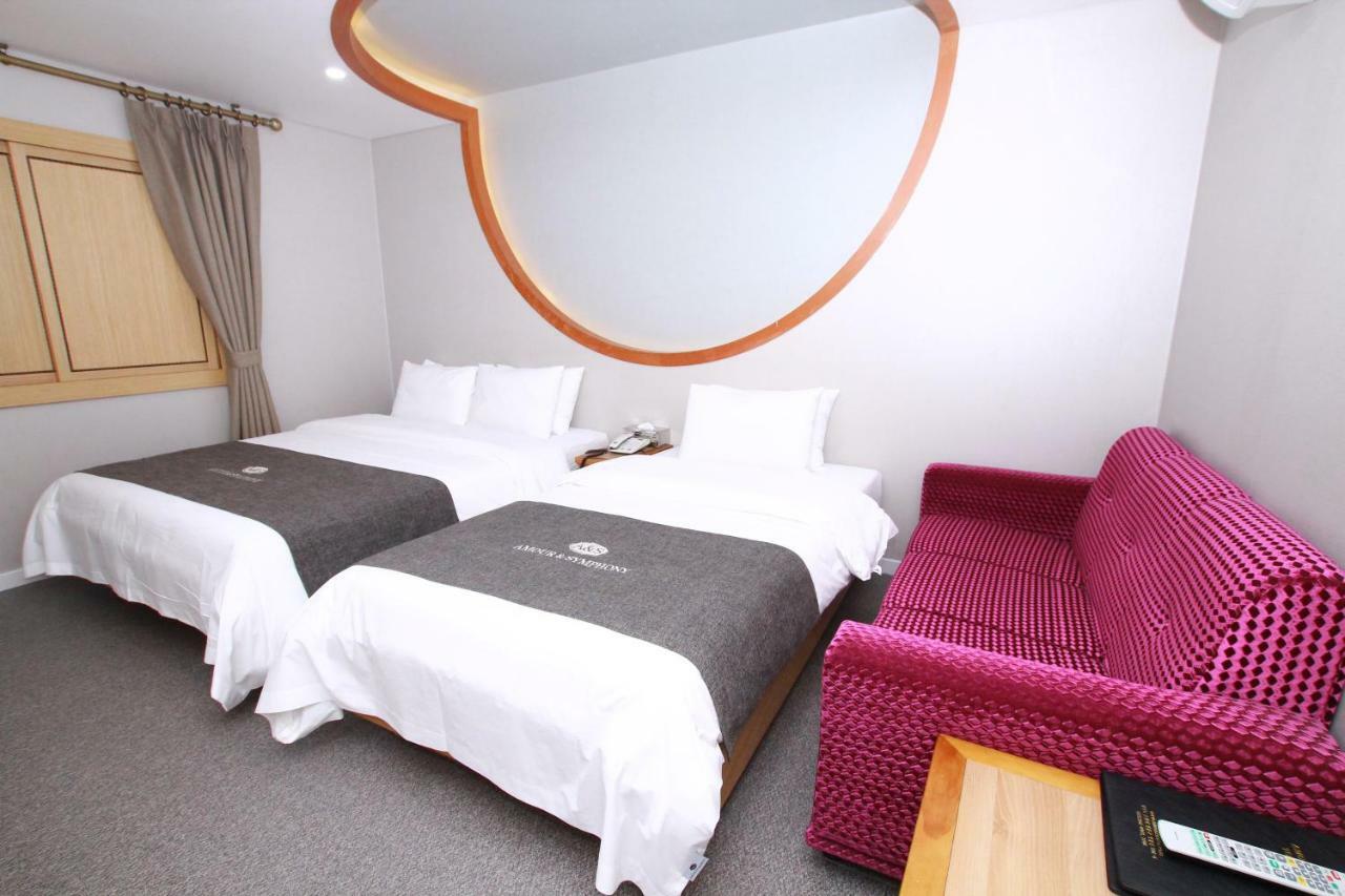 Symphony Hotel Σουγόν Εξωτερικό φωτογραφία